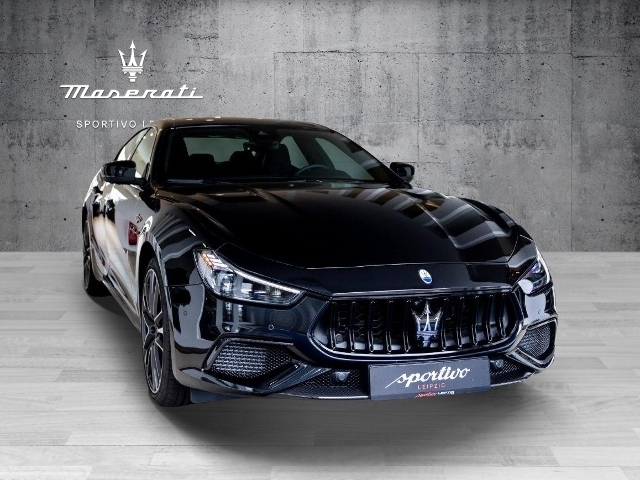 Foto - Maserati Ghibli Trofeo