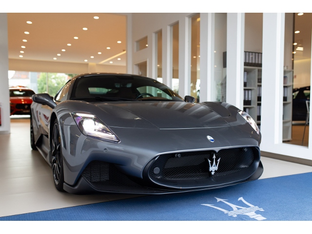 Foto - Maserati MC20 Coupe