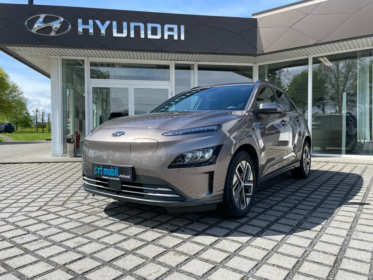 Foto - Hyundai Kona Elektro Trend + Navigation inkl. Winterräder