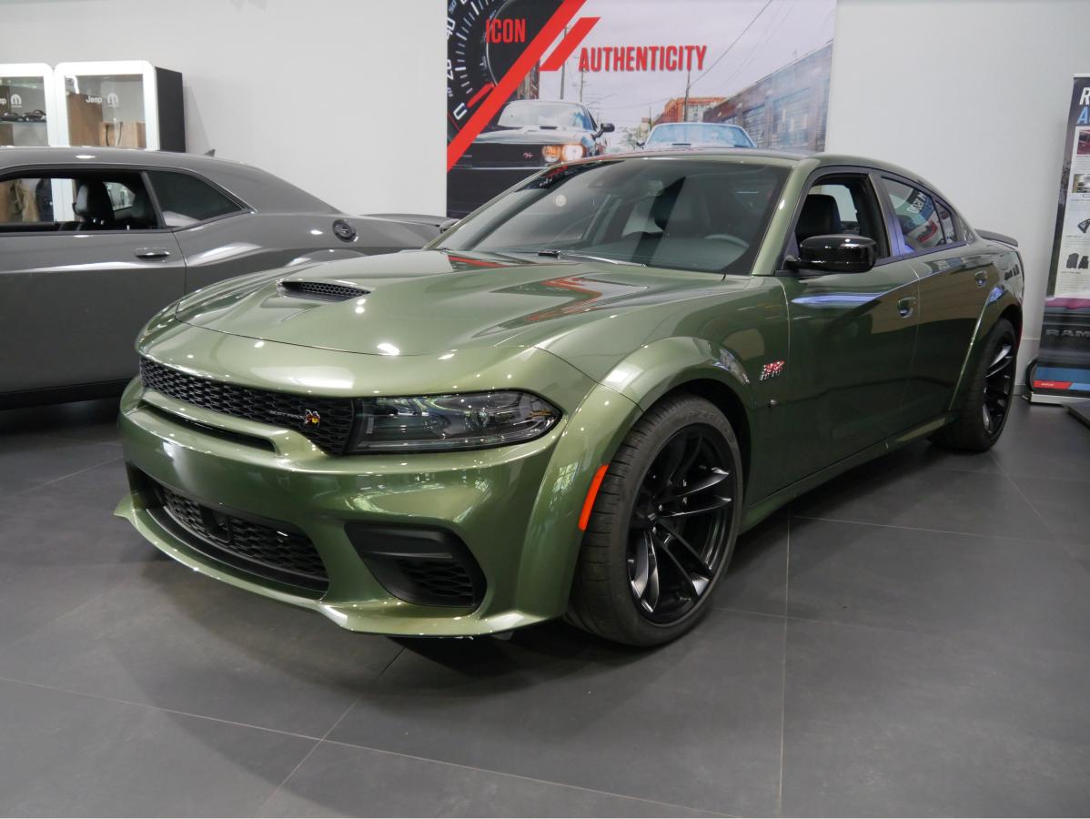 Foto - Dodge Charger Scat Pack WideBody 6,4l