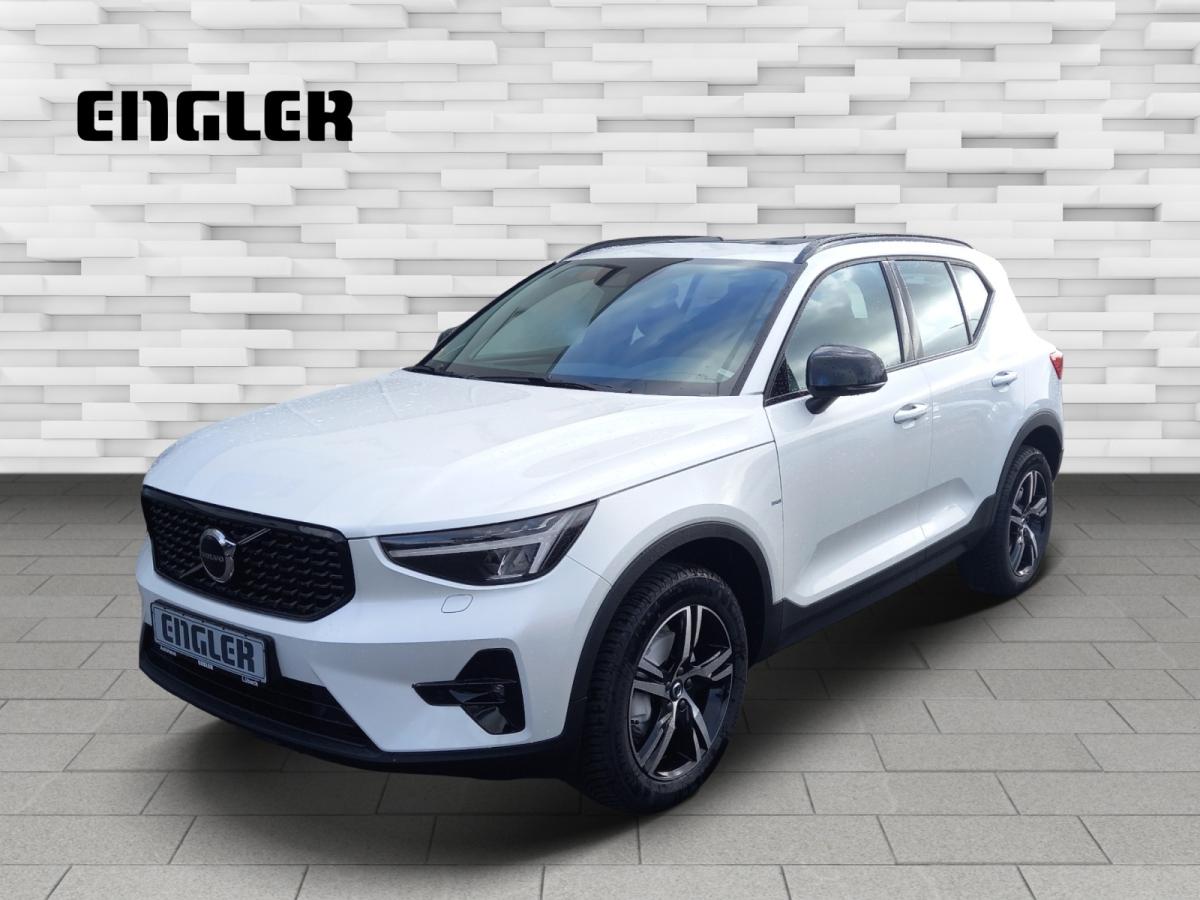 Foto - Volvo XC 40 Plus Dark