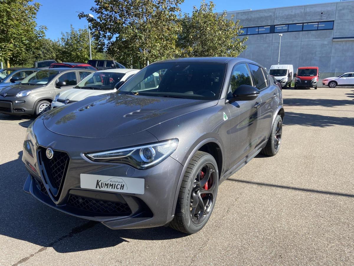 Foto - Alfa Romeo Stelvio 2.9l V6 Bi-Turbo 510PS Q4