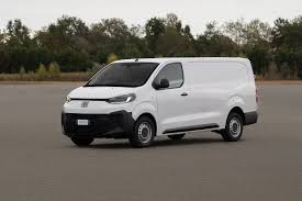 Foto - Fiat Scudo serie 2 KaWa L2 120 MT 6