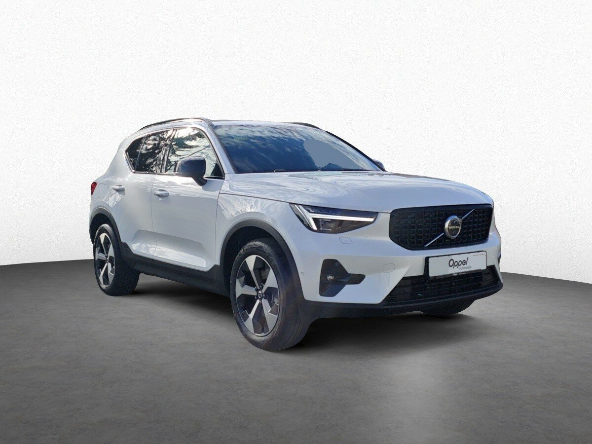 Foto - Volvo XC 40 B3 Benzin Plus Dark *AHK*NAVI*PDC*360°