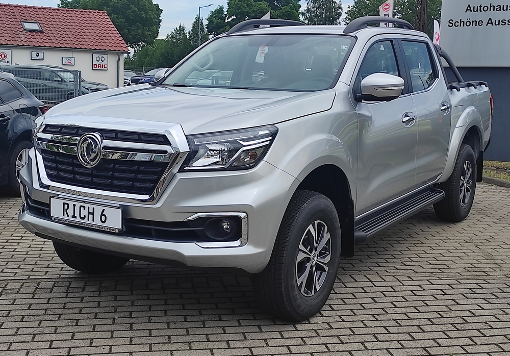 Foto - Dongfeng Forthing 4 Rich 6 Automatik Diesel Pickup 4x4