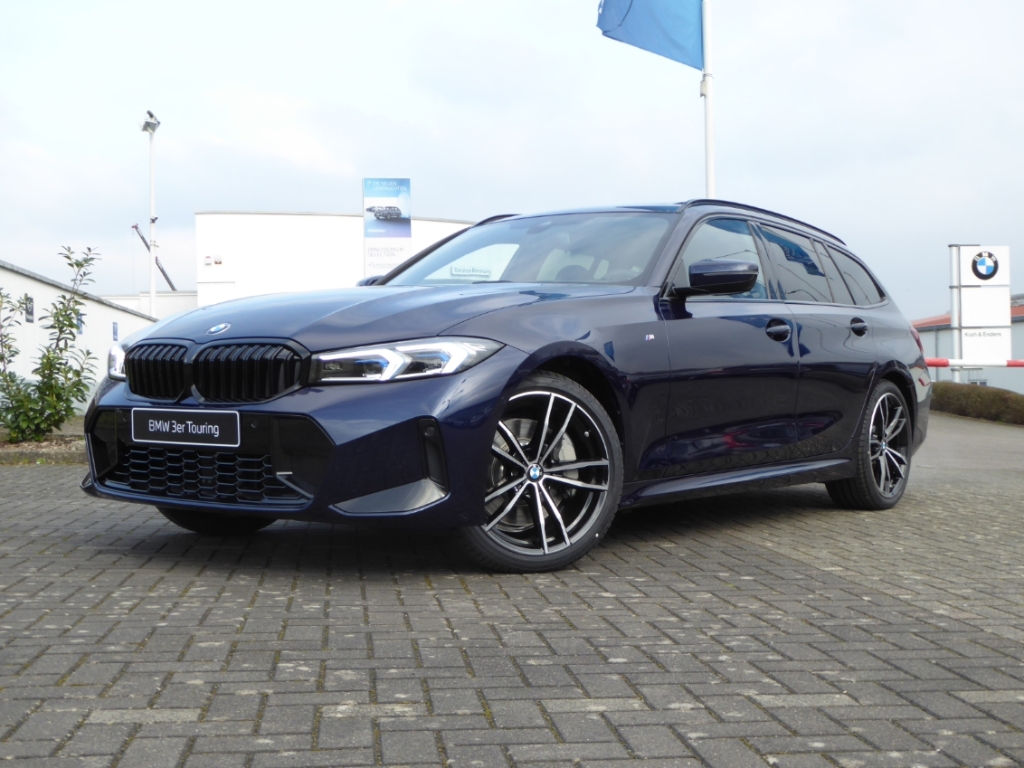 Foto - BMW 330 i xDrive Tour 19" M-Sport Innovations- Comfort - Travel- & Entertainmentpaket AHK