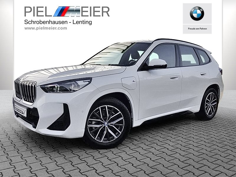 Foto - BMW X1 xDrive30e M Sport Head-Up AHK Memory  360°Kamera