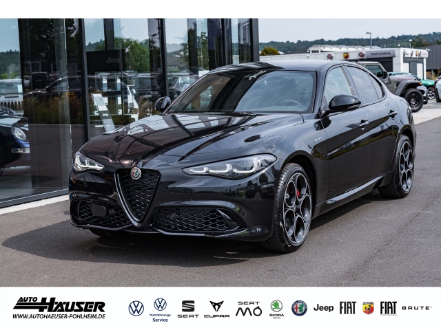 Foto - Alfa Romeo Giulia Veloce 2.0 Turbo AT8 MY24 PREMIUM TECHNOLOGIE HARMAN-KARDON VIRTUAL NAVI KAM ACC PDC