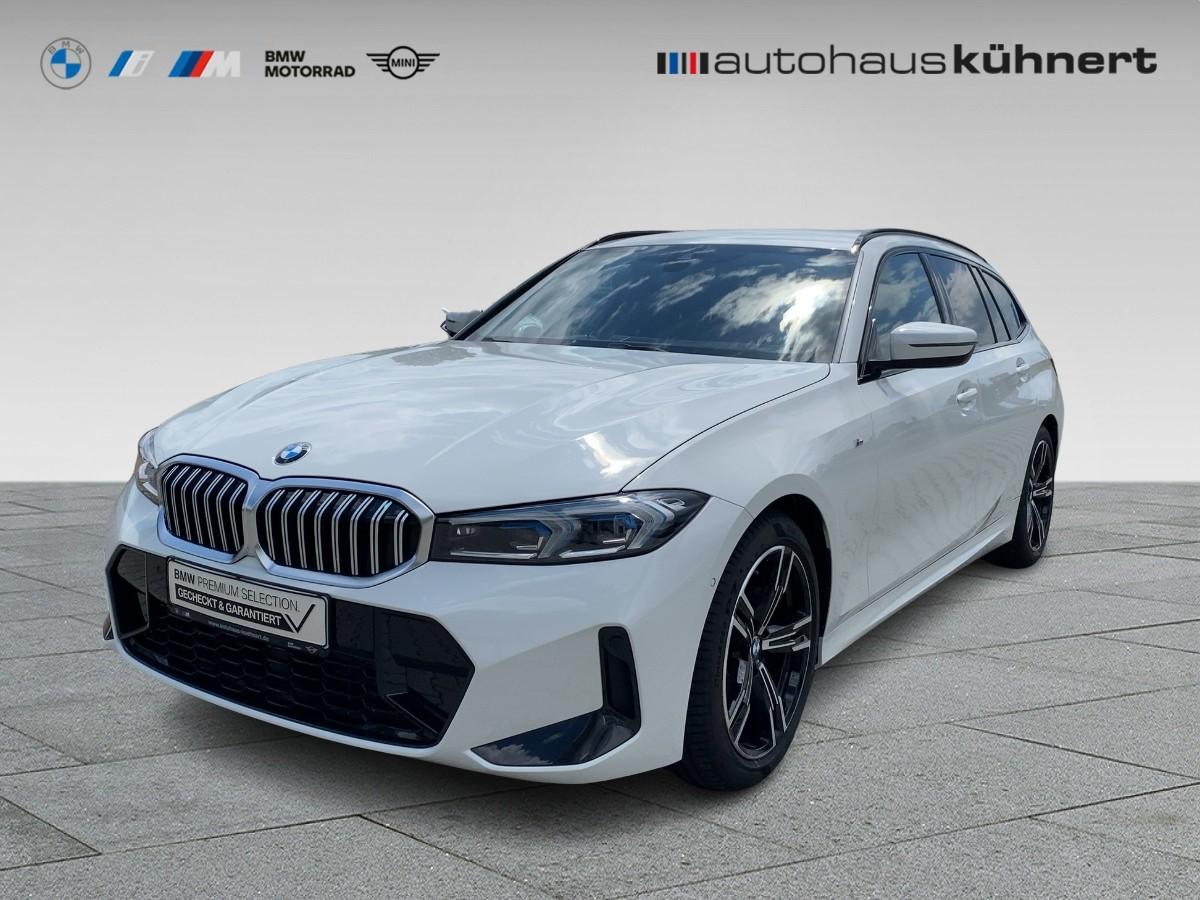 touring ///M-Sport SpurAss AHK SAG Parkass.