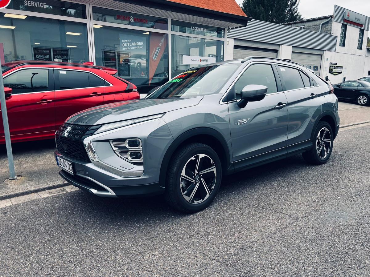 Foto - Mitsubishi Eclipse Cross Plus Select