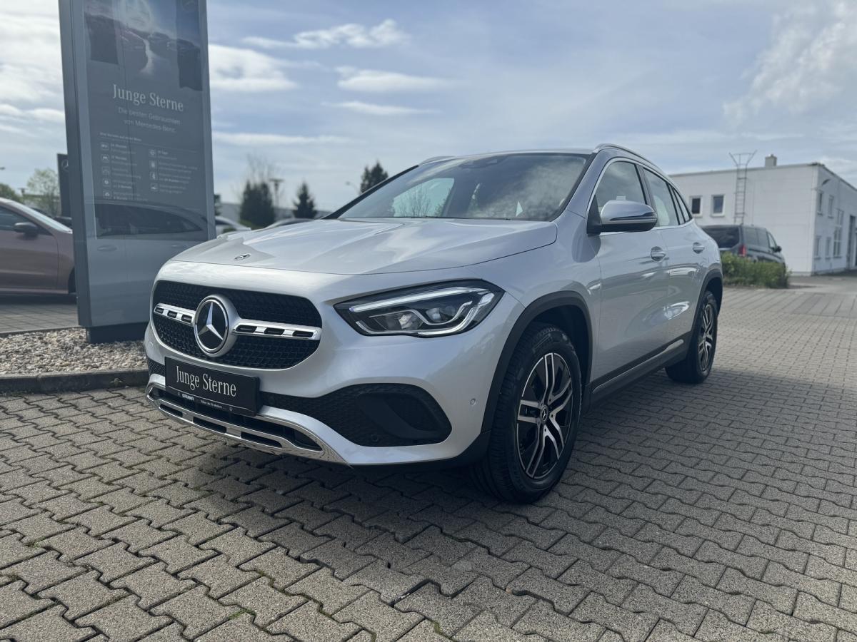 Foto - Mercedes-Benz GLA 180 Progressive+LED+SHZ+7G-DCT+CarPlay