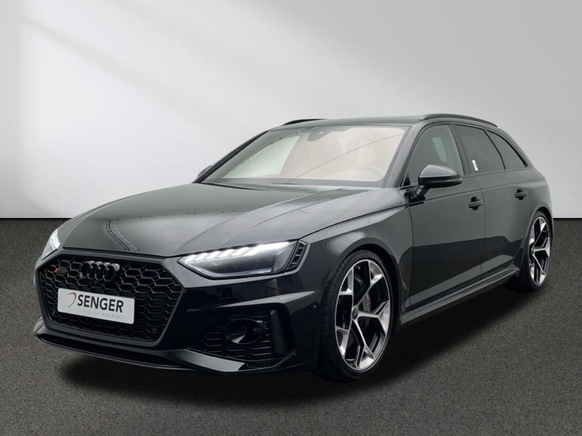 Foto - Audi RS4 RS 4 Avant 331(450) kW(PS) tiptronic