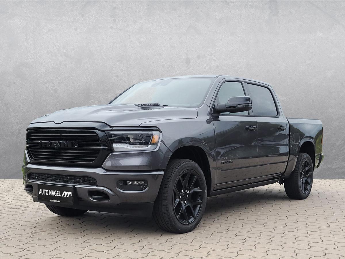 Foto - Dodge RAM 1500 Crew Cab Laramie Night Edition