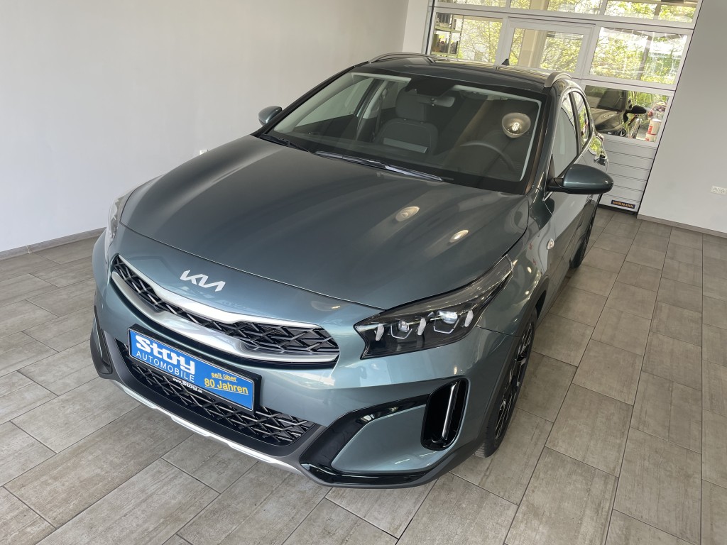 Foto - Kia XCeed 1.5 T-GDI DCT LED SHZ PDC Kamera 18 Zoll Lager