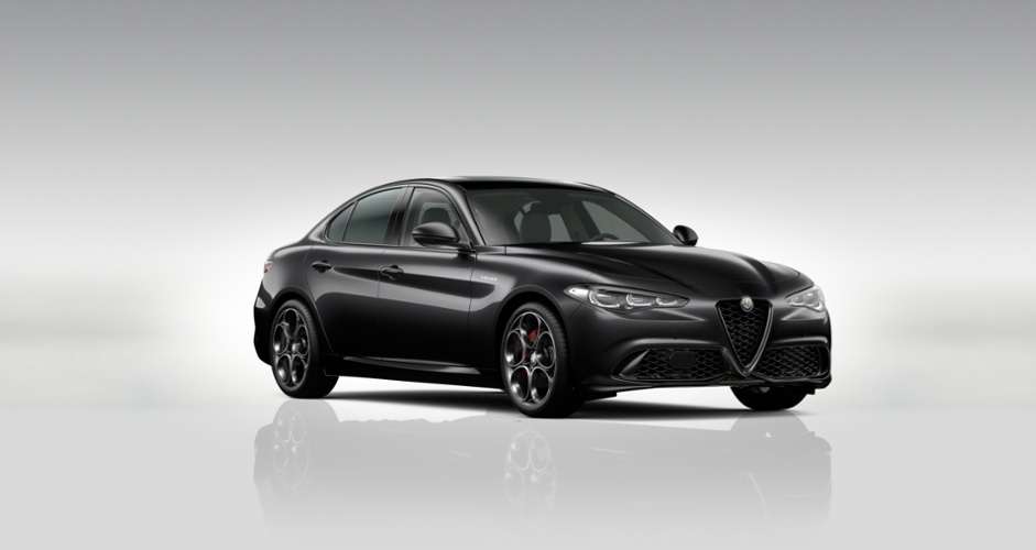 Foto - Alfa Romeo Giulia 2.0 Turbo Veloce+ PANO+MATRIX+HARMAN&KARDON+