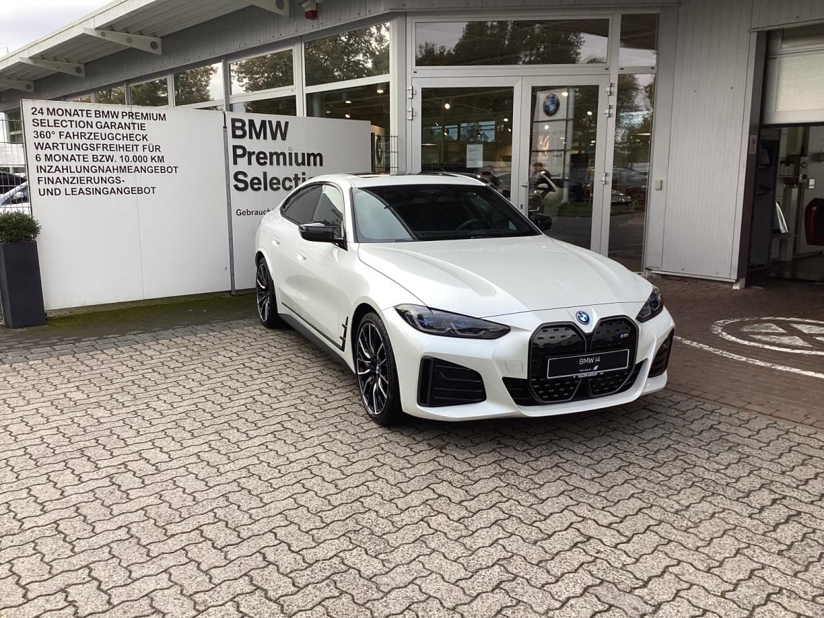 Foto - BMW i4 Baureihe Gran Coupe (G26E)