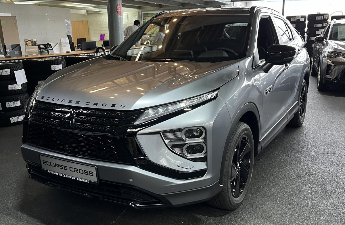 Foto - Mitsubishi Eclipse Cross 2.4 MIVEC Select Black PHEV 4WD