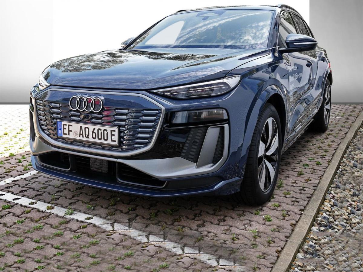 Foto - Audi e-tron Q6