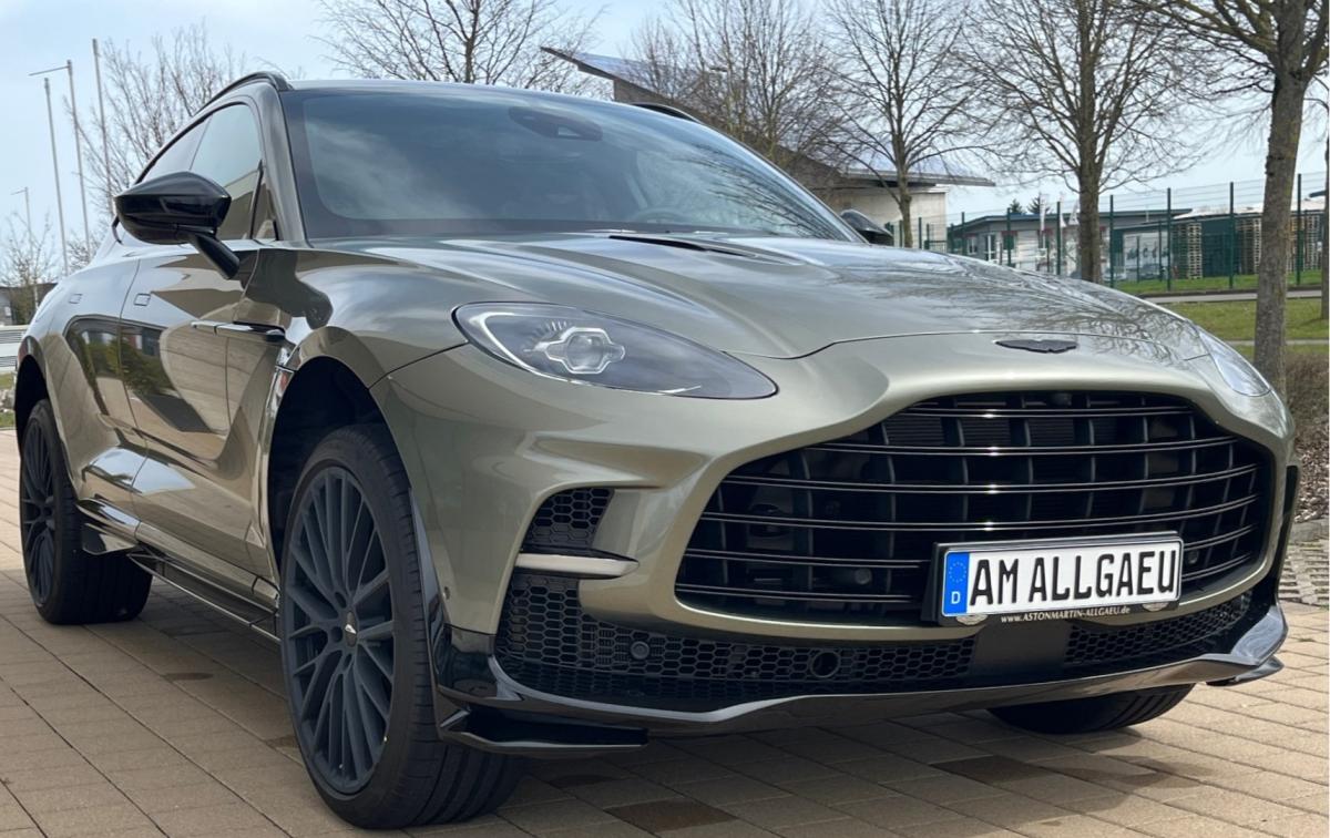 Foto - Aston Martin DBX 707