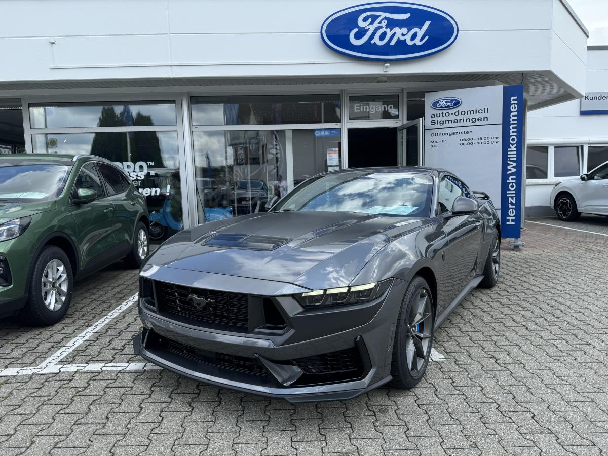 Foto - Ford Mustang Coupe Dark Horse Fastback Sofort Verfügbarb