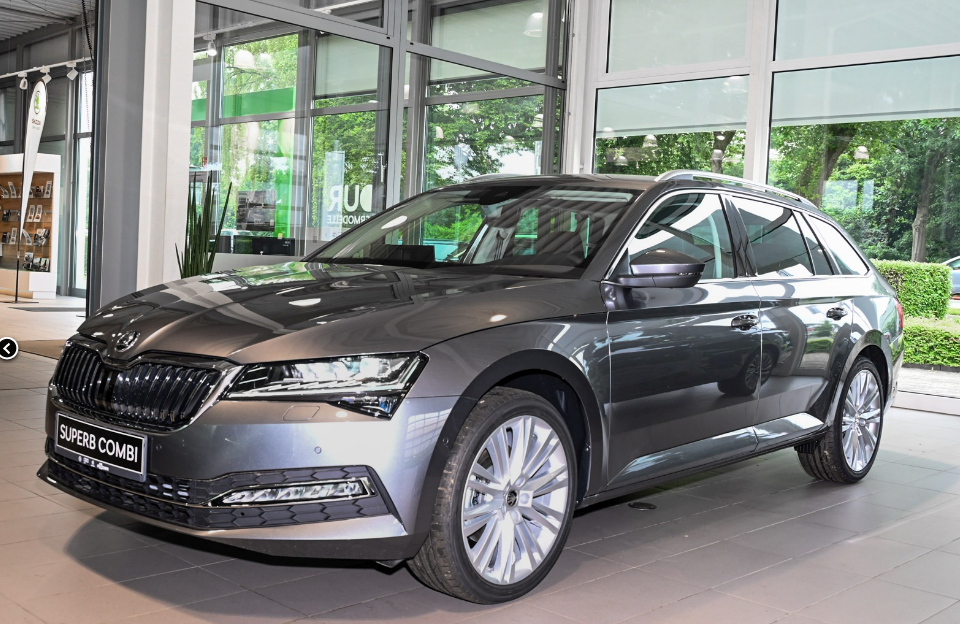 Foto - Skoda Superb Combi Style *sofort verfügbar* 1,5 TSI DSG