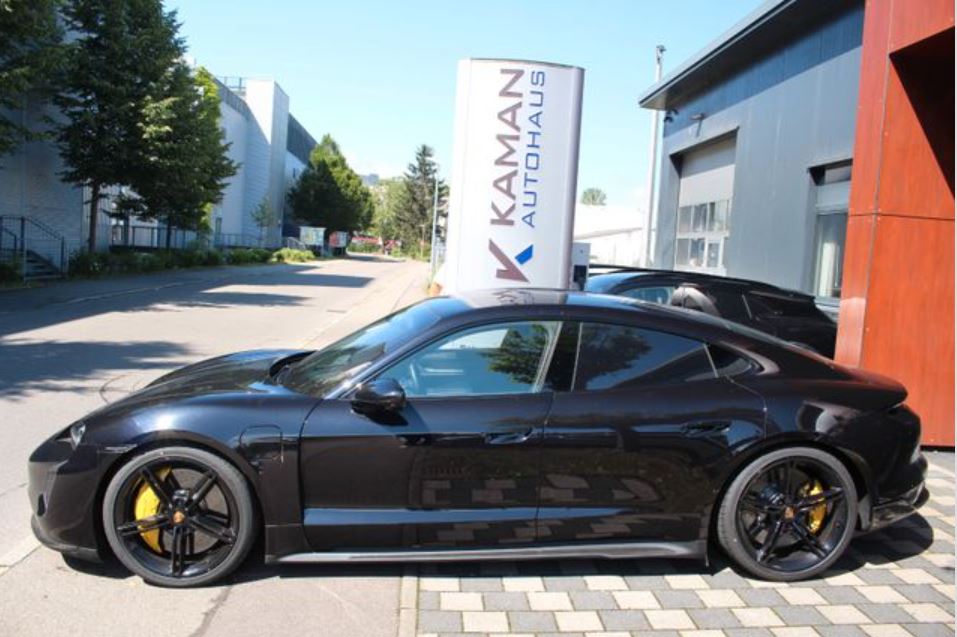 Foto - Porsche Taycan Turbo S CARBON! VOLLAUSSTATTUNG! MY2023!