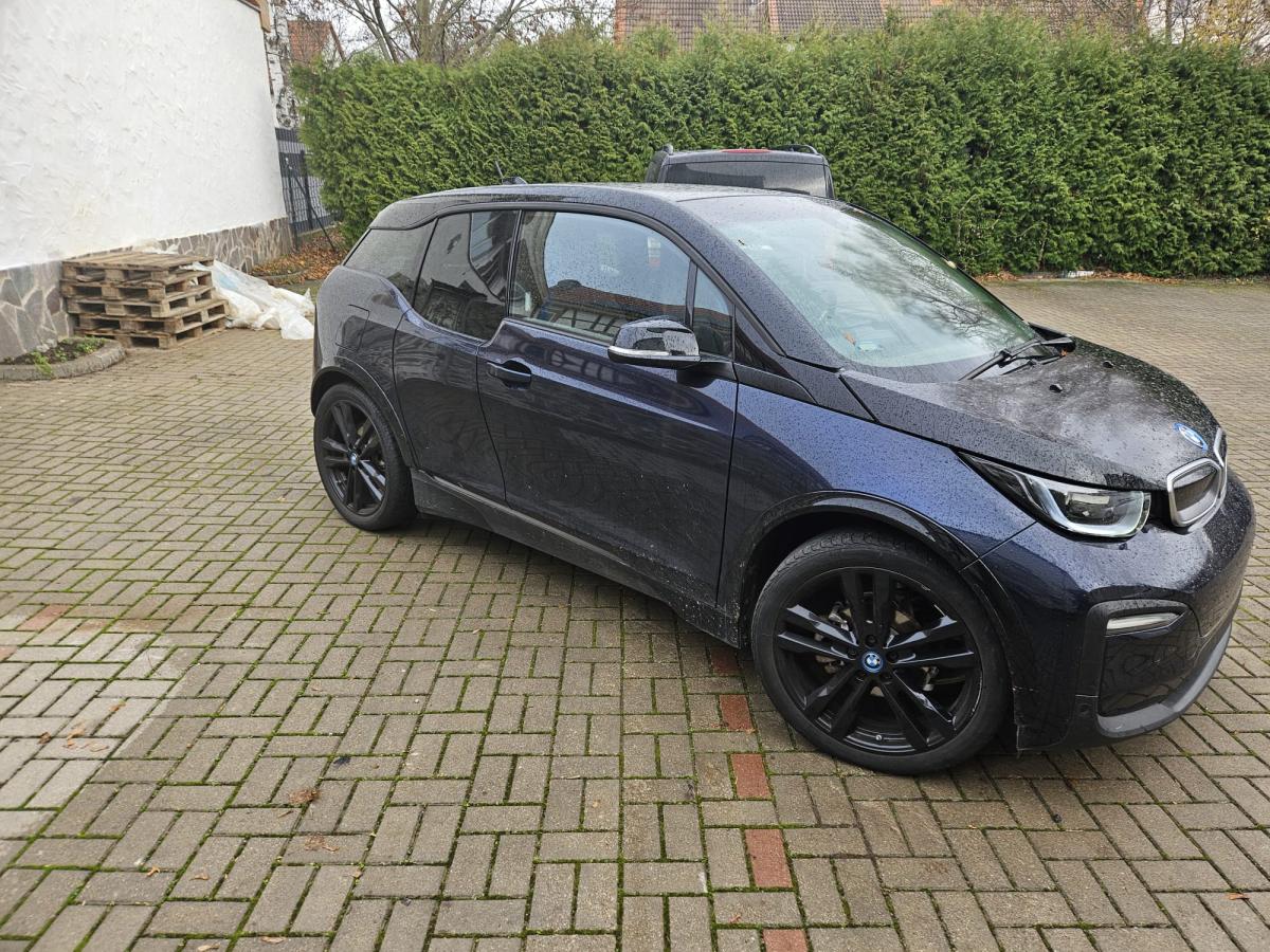 Foto - BMW i3