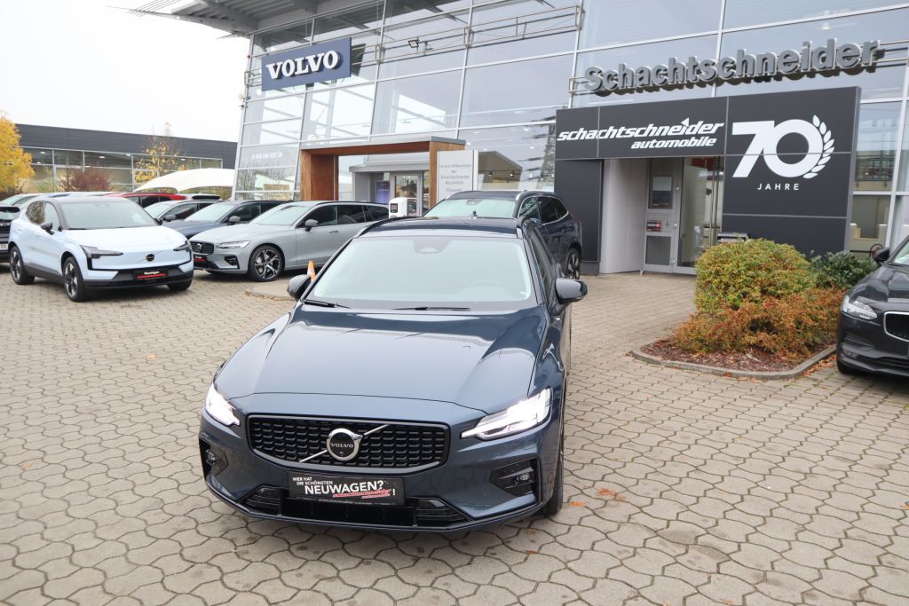 Foto - Volvo V60 B4 B DKG Plus Dark+BusinessPak.+SOFORT