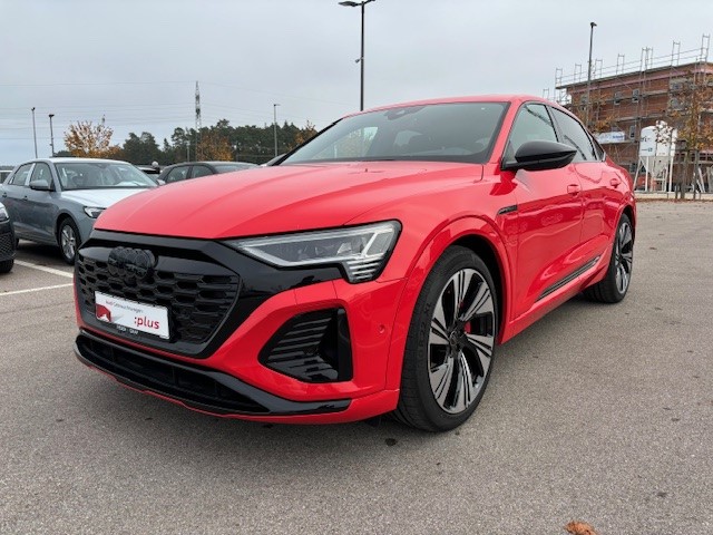 Foto - Audi Q8 e-tron Spb. 55 e-tron qu. - 2 x S line - PANO - AHK