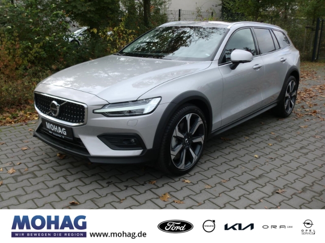 Foto - Volvo V60 CC Cross Country AWD B5 Benzin EU6d Ultimate HUD StandHZG El. Panodach Leder digitales Cockpit