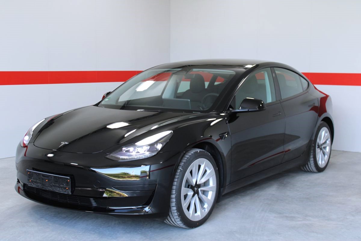 Foto - Tesla Model 3 Hinterradantrieb - Gewerbeleasing -13438