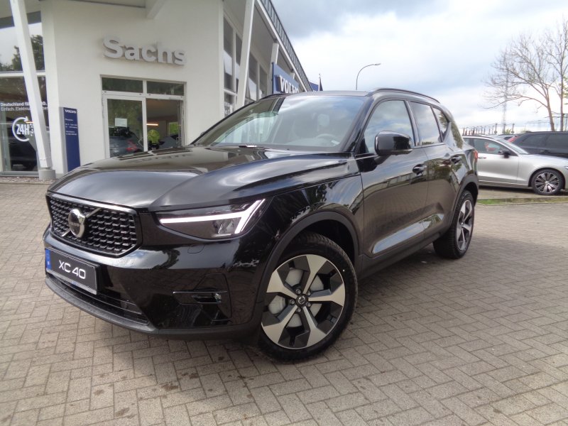 Foto - Volvo XC 40 B4 Plus Dark