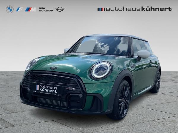 Foto - MINI Cooper JCW Trim PianoBlack Navi adapt.Fw.