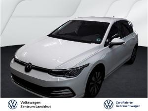 Volkswagen Golf VIII 2.0 TDI DSG Life Move ACC FLA LED KAM