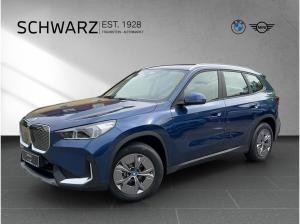 BMW iX1 eDrive20 Premium AHK