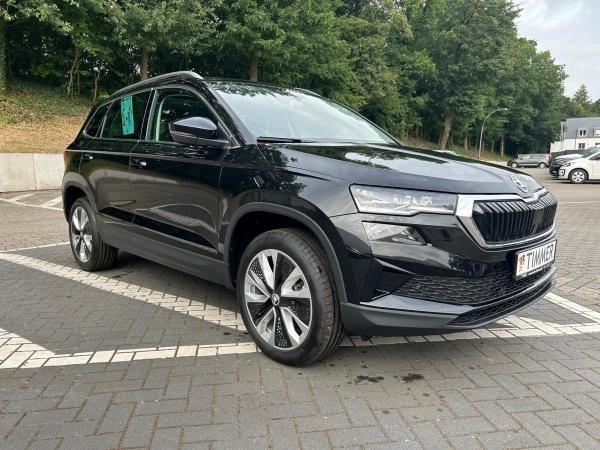 Skoda Karoq für 279,65 € brutto leasen