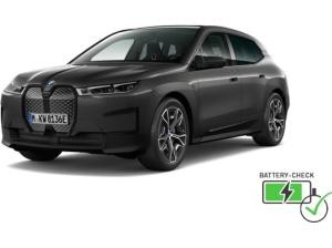 Foto - BMW ix 50 xDrive UPE 132.500,- Park-Assistent HUD Luftfederung AHK-klappbar Panorama Navi Leder