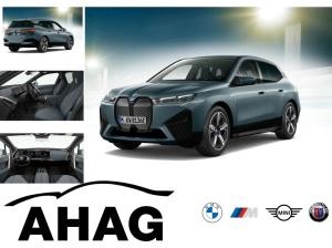 BMW ix xDrive 40 !!! 1.500€ Ladeguthaben !!! Sportpaket, AHK, Harman Kardon, Laserlicht, Soft-Close