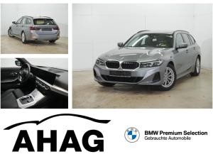 BMW 320 d Touring Aut., Standheiz., AHK, Komfortzugang, Lenkradheiz.