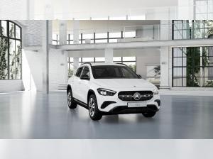 Mercedes-Benz GLA 200 Progressive AHK, Night, Distronic