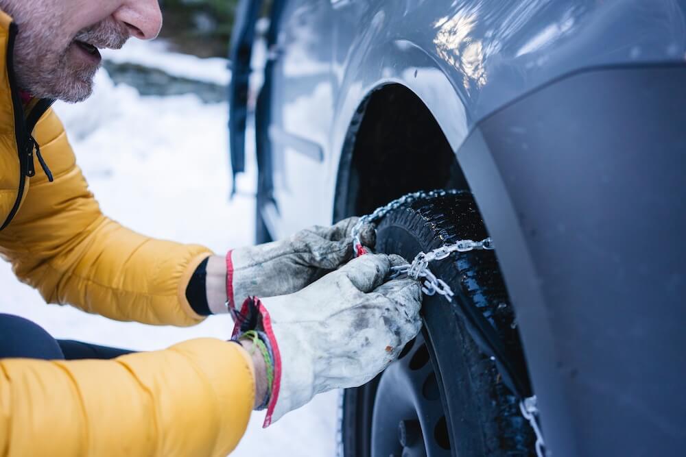 auto schneeketten anlegen